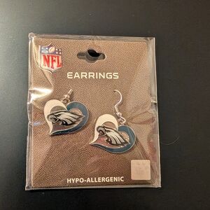 Philadelphia Eagles Heart Earrings